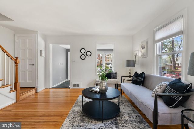 6021 WILLIAMSBURG RD, Alexandria, VA 22303