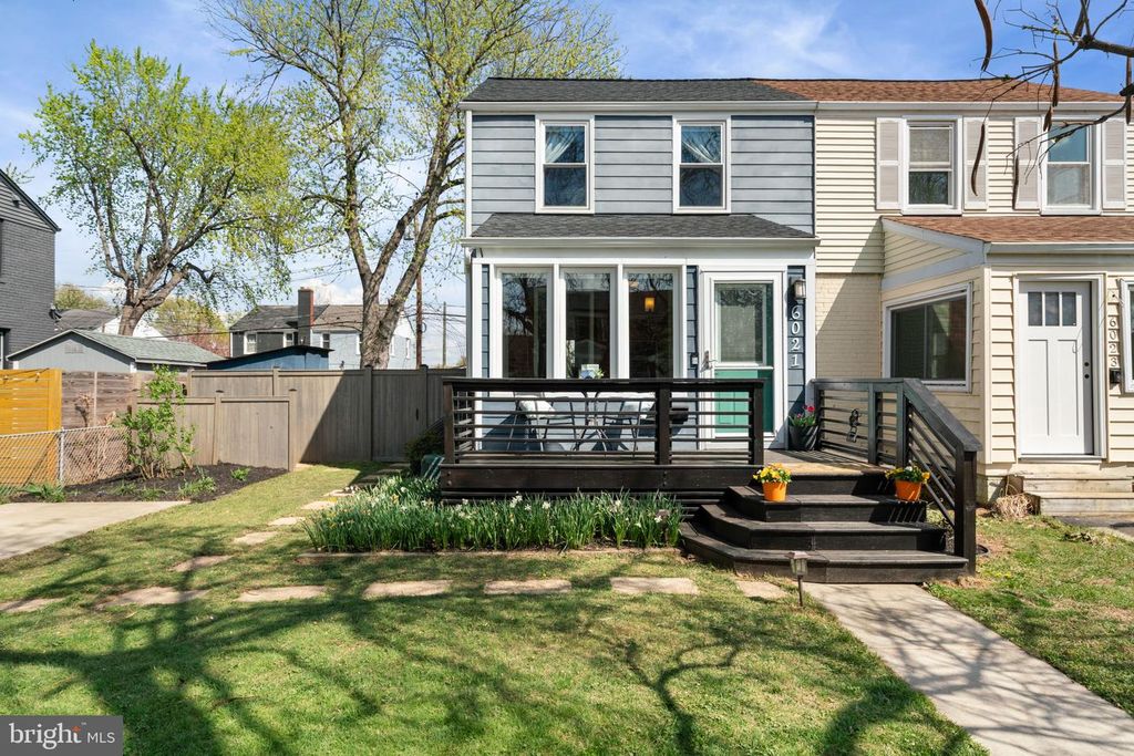 6021 WILLIAMSBURG RD, Alexandria, VA 22303