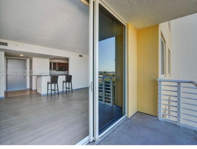 2775 NE 187th St 509, Aventura, FL 33180