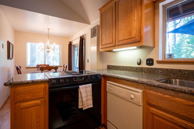 777 Sierra Pkwy, Camp Connell, CA 95223