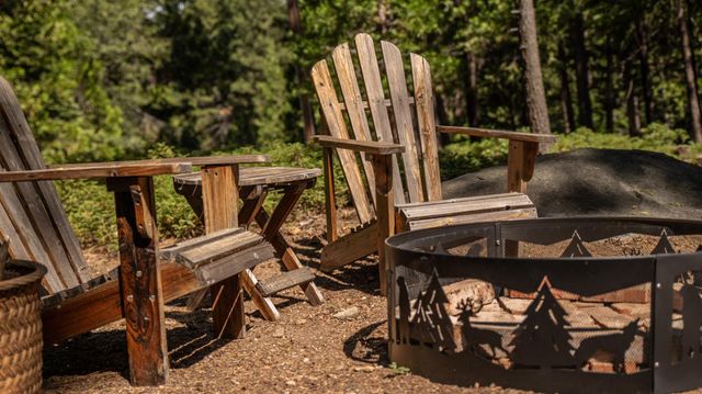 777 Sierra Pkwy, Camp Connell, CA 95223