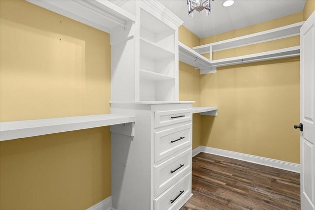 14 E Donnington Ct., Hattiesburg, MS 39402