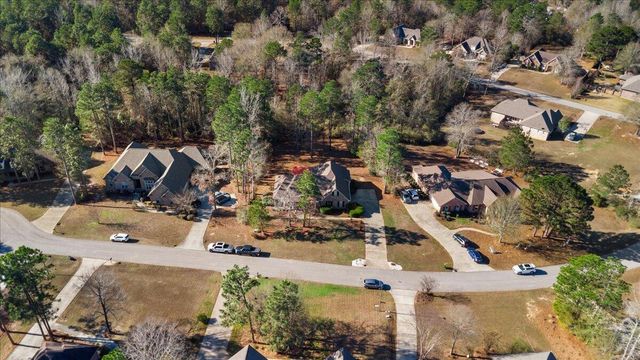 14 E Donnington Ct., Hattiesburg, MS 39402