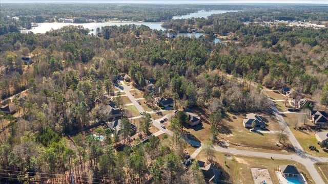 14 E Donnington Ct., Hattiesburg, MS 39402