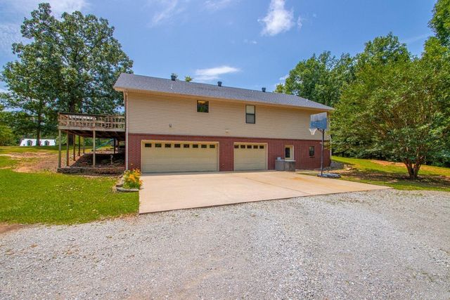 6618 Foxrun East End Dr, Mabelvale, AR 72103