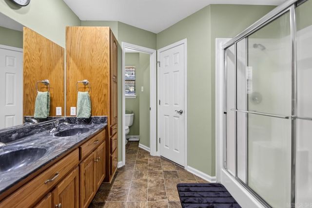 6618 Foxrun East End Dr, Mabelvale, AR 72103