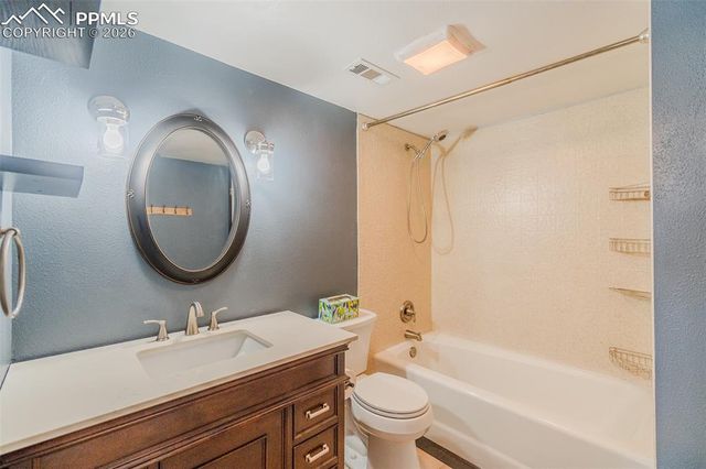 8555 Ilex Drive, Colorado Springs, CO 80920