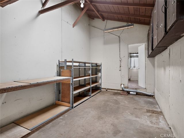 225 W Center Street, Ventura, CA 93001