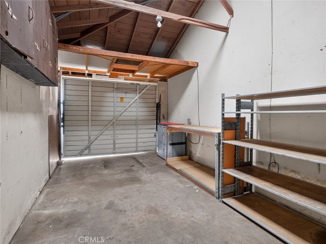 225 W Center Street, Ventura, CA 93001
