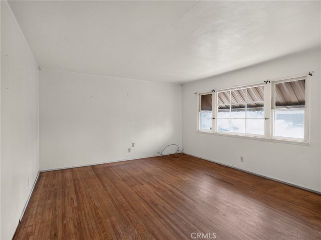 225 W Center Street, Ventura, CA 93001