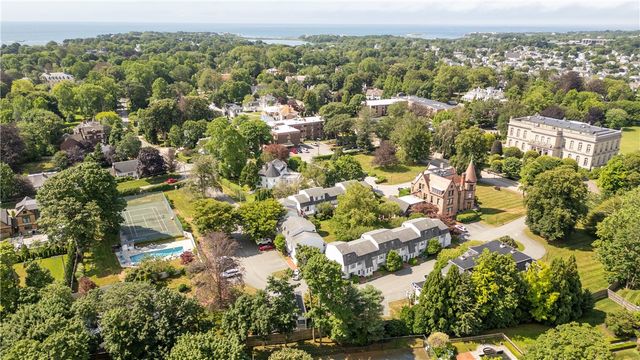 364 Bellevue Avenue D7, Newport, RI 02840