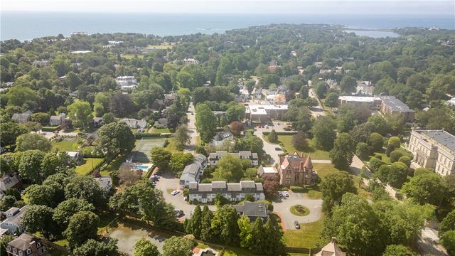 364 Bellevue Avenue D7, Newport, RI 02840