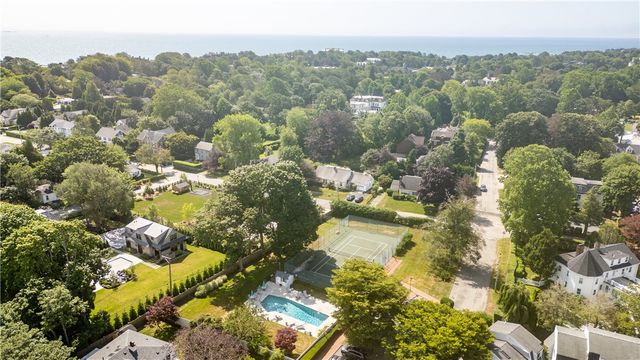 364 Bellevue Avenue D7, Newport, RI 02840