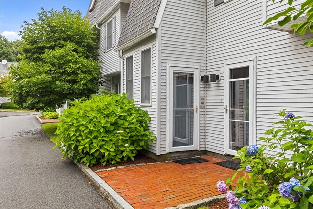 364 Bellevue Avenue D7, Newport, RI 02840