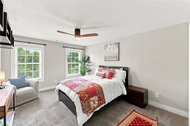 905 NW Provence Place, Bentonville, AR 72712