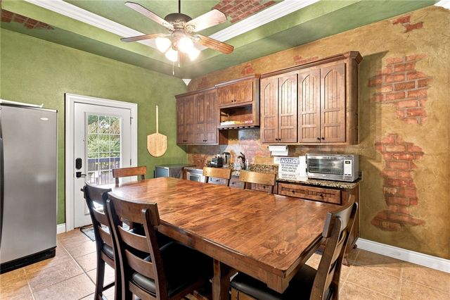 905 NW Provence Place, Bentonville, AR 72712