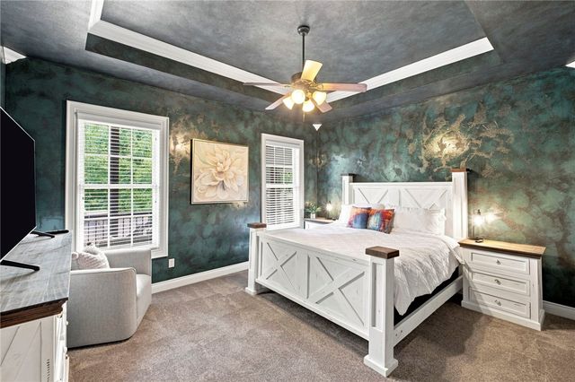 905 NW Provence Place, Bentonville, AR 72712