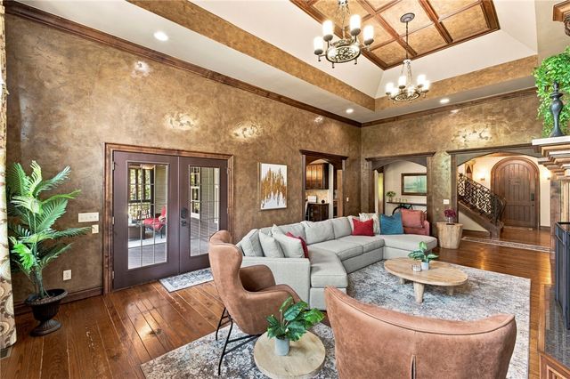905 NW Provence Place, Bentonville, AR 72712