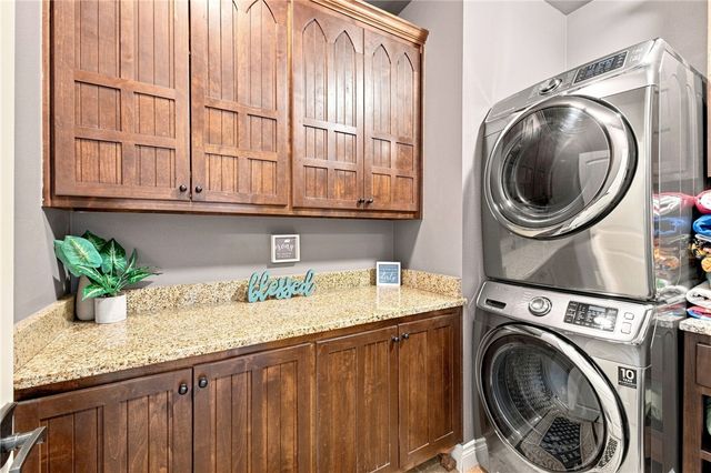 905 NW Provence Place, Bentonville, AR 72712