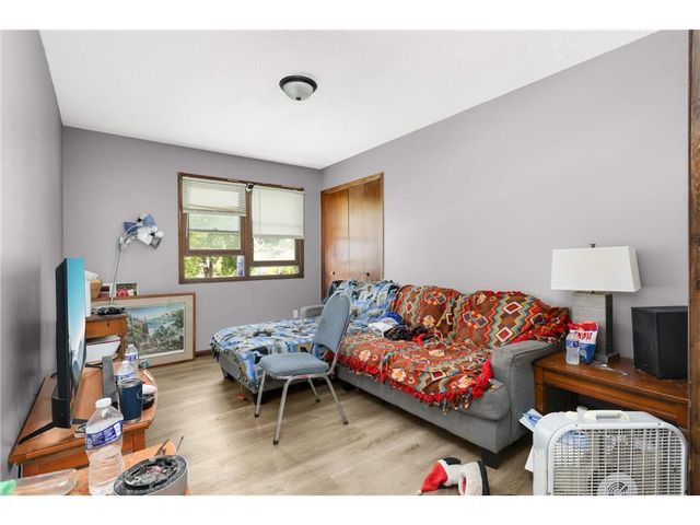 3201 3rd Avenue S, Minneapolis, MN 55408