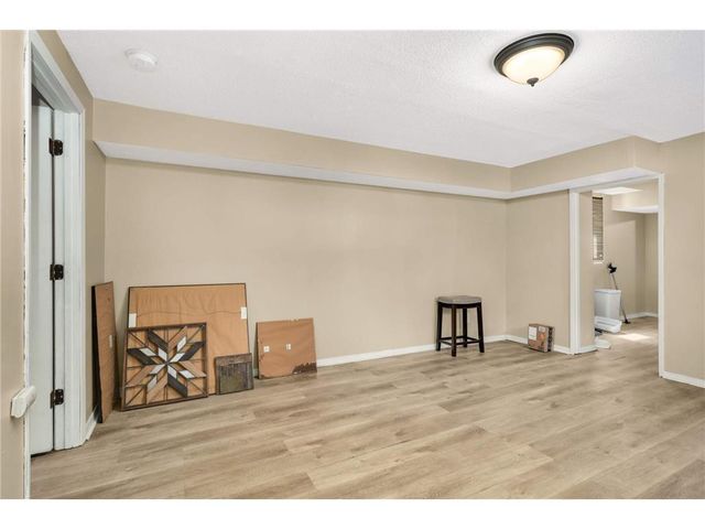 3201 3rd Avenue S, Minneapolis, MN 55408