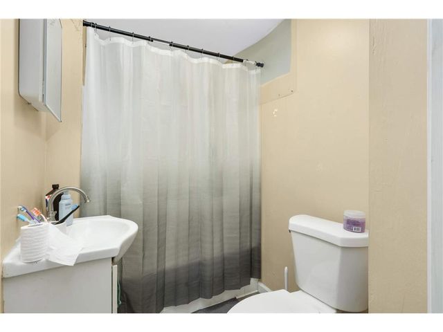 3201 3rd Avenue S, Minneapolis, MN 55408