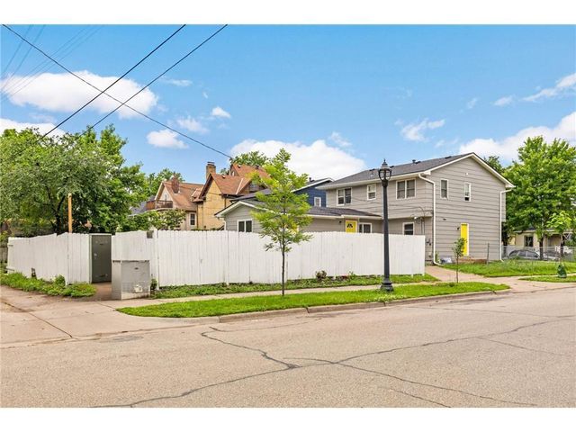 3201 3rd Avenue S, Minneapolis, MN 55408