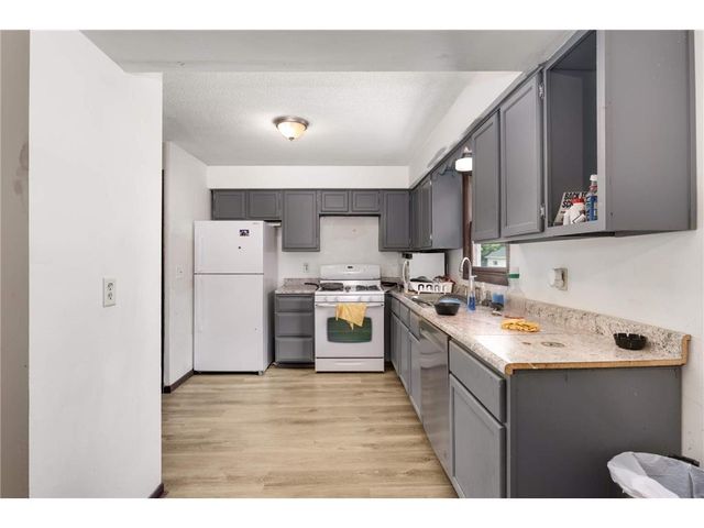 3201 3rd Avenue S, Minneapolis, MN 55408