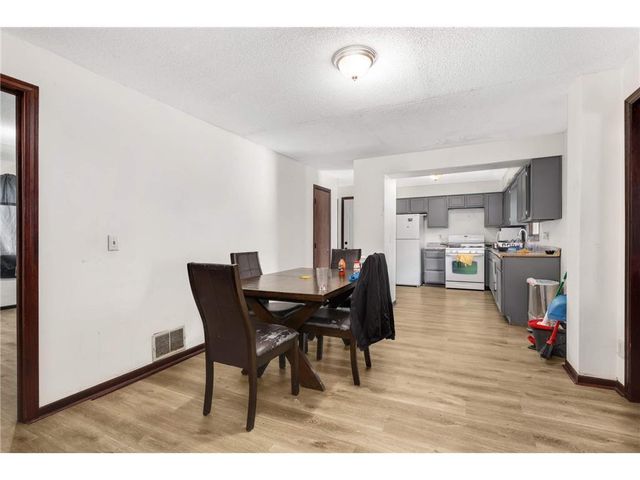 3201 3rd Avenue S, Minneapolis, MN 55408