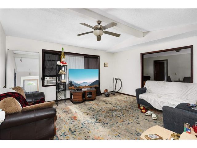 3201 3rd Avenue S, Minneapolis, MN 55408