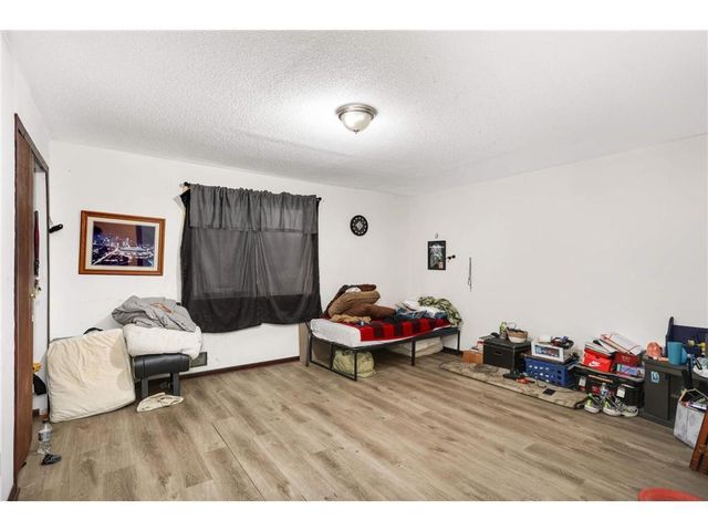 3201 3rd Avenue S, Minneapolis, MN 55408