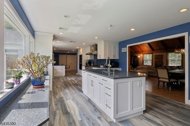 1271 Alicia Ave, Teaneck Twp., NJ 07666