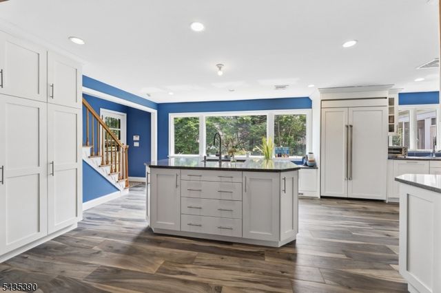 1271 Alicia Ave, Teaneck Twp., NJ 07666