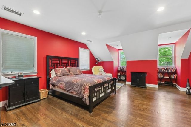 1271 Alicia Ave, Teaneck Twp., NJ 07666