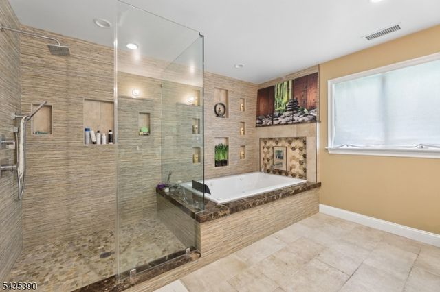 1271 Alicia Ave, Teaneck Twp., NJ 07666