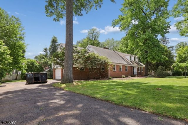 1271 Alicia Ave, Teaneck Twp., NJ 07666