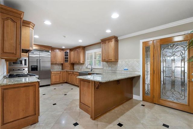 1132 Euharlee Road, Kingston, GA 30145