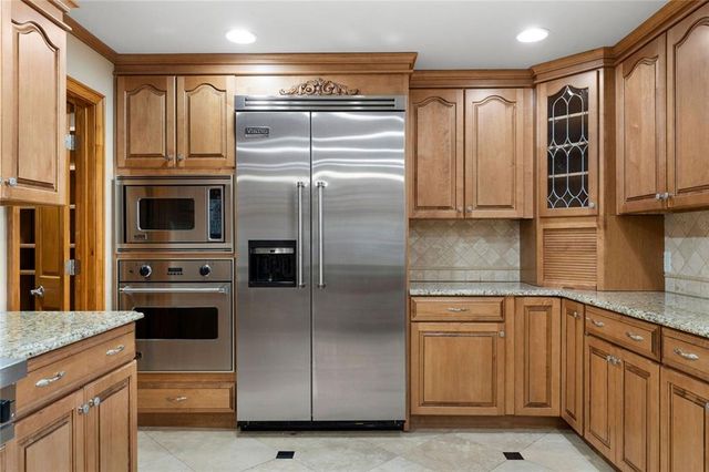 1132 Euharlee Road, Kingston, GA 30145