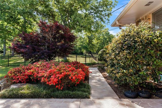 1132 Euharlee Road, Kingston, GA 30145