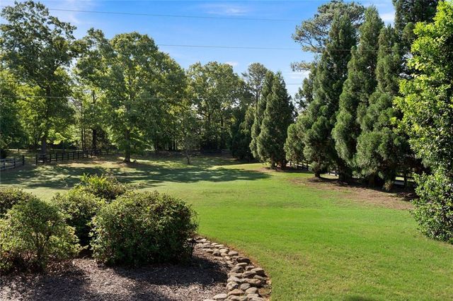 1132 Euharlee Road, Kingston, GA 30145