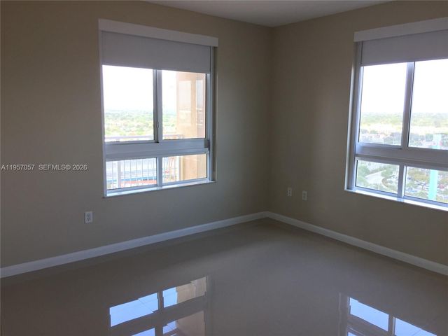 7350 SW 89th St 1611S, Miami, FL 33156