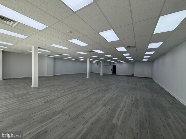 527-529 MONMOUTH ST, Gloucester City, NJ 08030