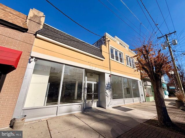 527-529 MONMOUTH ST, Gloucester City, NJ 08030