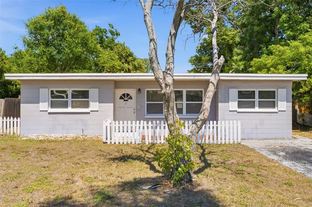 8871 93RD STREET, Seminole, FL 33777