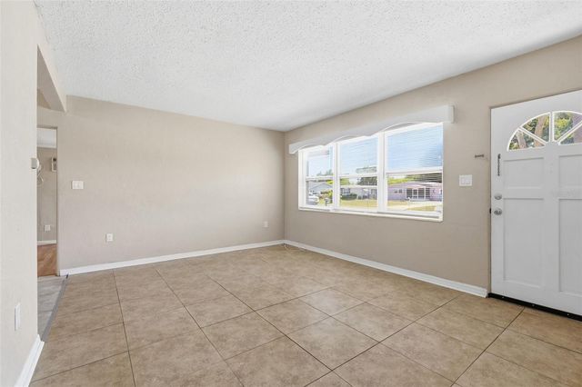 8871 93RD STREET, Seminole, FL 33777