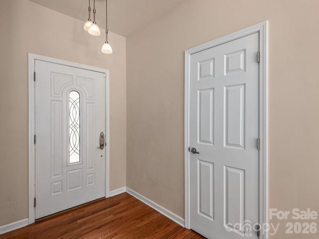 509 Shamrock Drive, Asheville, NC 28803