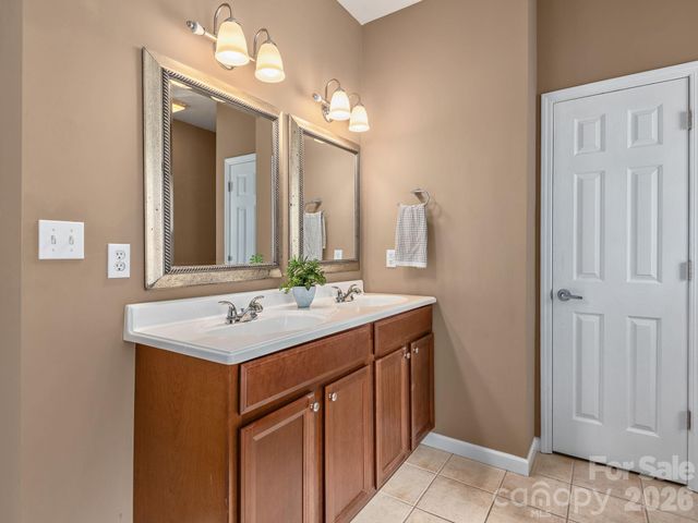509 Shamrock Drive, Asheville, NC 28803