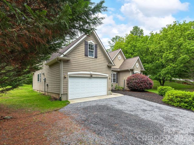 509 Shamrock Drive, Asheville, NC 28803