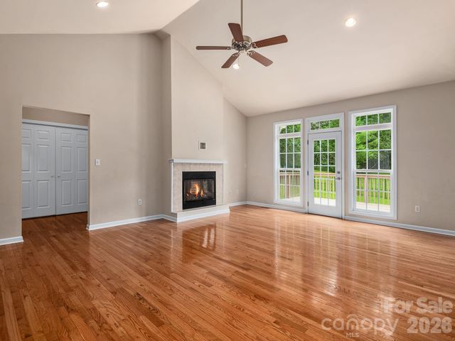 509 Shamrock Drive, Asheville, NC 28803