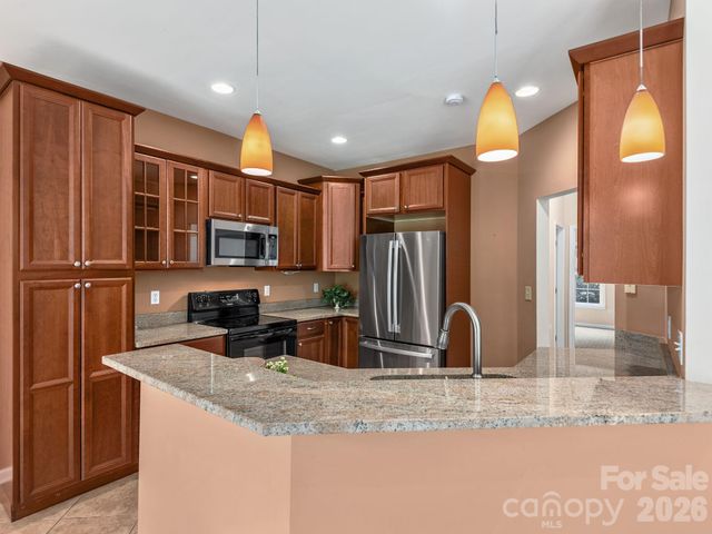 509 Shamrock Drive, Asheville, NC 28803